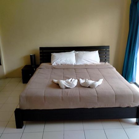Appartamento Welcome Lounge Jomtien Beach Esterno foto